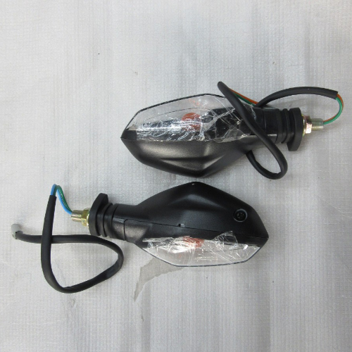 534-006 Bajaj Pulsar 200 Sinyal Takımı